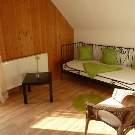 Ruhige Mit Balkon Und Parkplatz By Interhome Вильгельмсхафен
